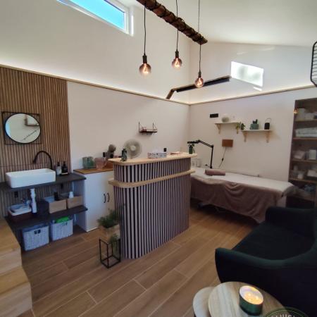 Beauty salon Hostivice